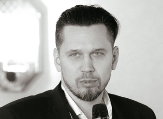 ИНТЕРВЬЮ С ВАСИЛИЕМ СВЕТЛОВЫМ РУКОВОДИТЕЛЕМ РАБОЧЕЙ ГРУППЫ ПО ЦИФРОВИЗАЦИИ ЗДРАВООХРАНЕНИЯ АССОЦИАЦИИ МЕЖДУНАРОДНЫХ ФАРМАЦЕВТИЧЕСКИХ ПРОИЗВОДИТЕЛЕЙ AIPM