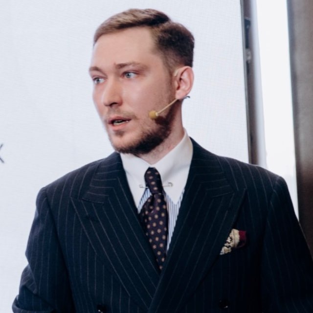 Владислав Себякин