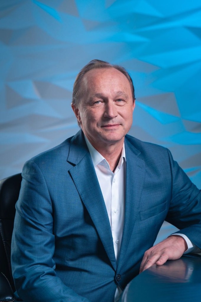 Cергей Еськин .jpg